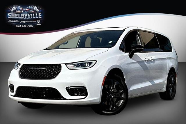 2026 Chrysler Pacifica PACIFICA SELECT AWD