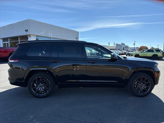 2025 Jeep Grand Cherokee GRAND CHEROKEE L SUMMIT RESERVE 4X4