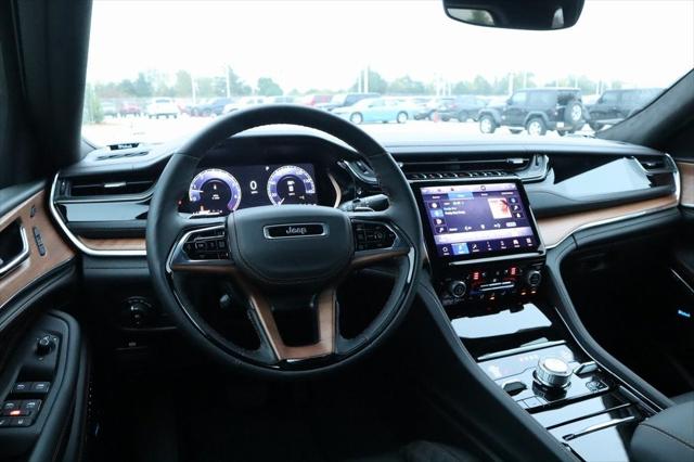 2025 Jeep Grand Cherokee GRAND CHEROKEE SUMMIT RESERVE 4X4 2025 Jeep Grand Cherokee GRAND CHEROKEE SUMMIT RESERVE 4X4