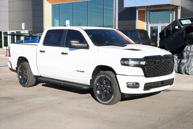 2026 RAM Ram 1500 RAM 1500 EXPRESS CREW CAB 4X4 57 BOX