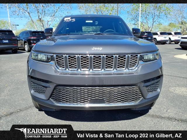 2025 Jeep Grand Cherokee GRAND CHEROKEE LAREDO X 4X4