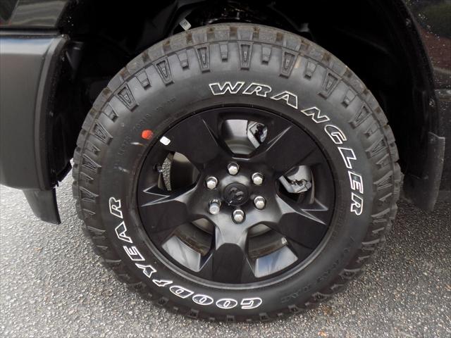 2026 Ram 1500 Warlock Crew Cab 4x4 5'7" Box