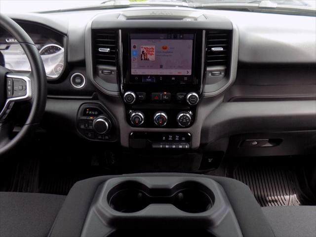 2026 Ram 1500 Warlock Crew Cab 4x4 5'7" Box
