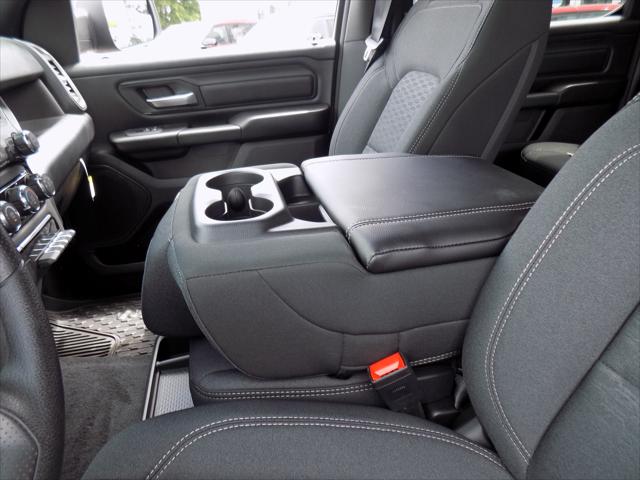 2026 Ram 1500 Warlock Crew Cab 4x4 5'7" Box