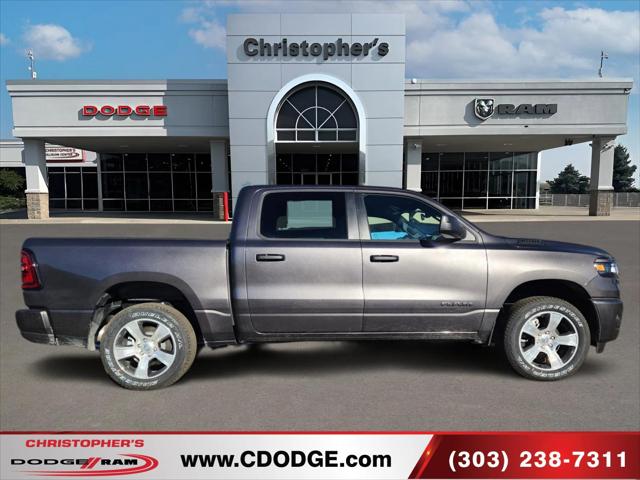 2026 RAM Ram 1500 RAM 1500 EXPRESS CREW CAB 4X4 57 BOX