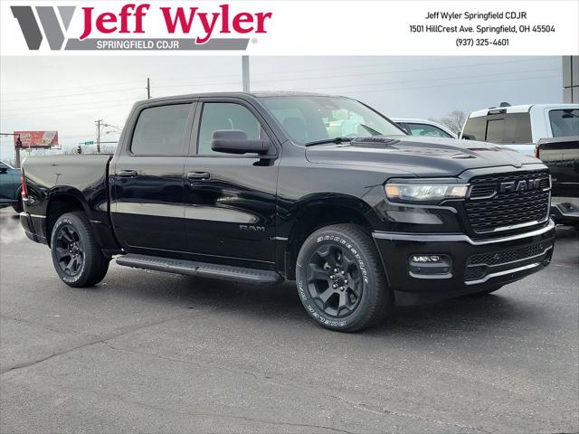 2026 RAM Ram 1500 RAM 1500 EXPRESS CREW CAB 4X4 57 BOX