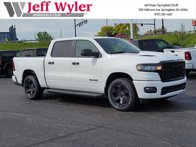 2026 RAM Ram 1500 RAM 1500 EXPRESS CREW CAB 4X4 57 BOX