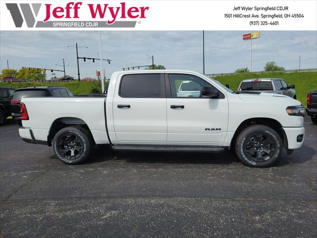 2026 RAM Ram 1500 RAM 1500 EXPRESS CREW CAB 4X4 57 BOX