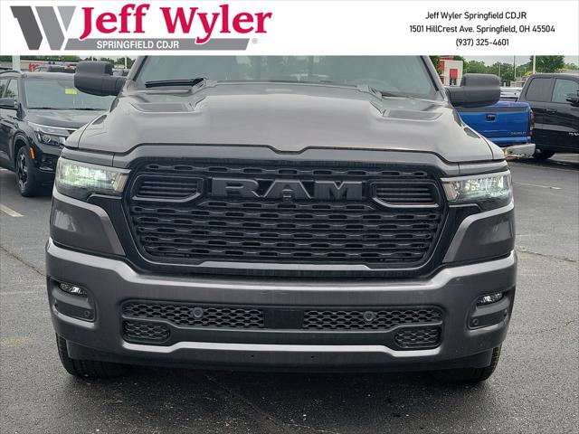 2026 RAM Ram 1500 RAM 1500 EXPRESS CREW CAB 4X4 57 BOX