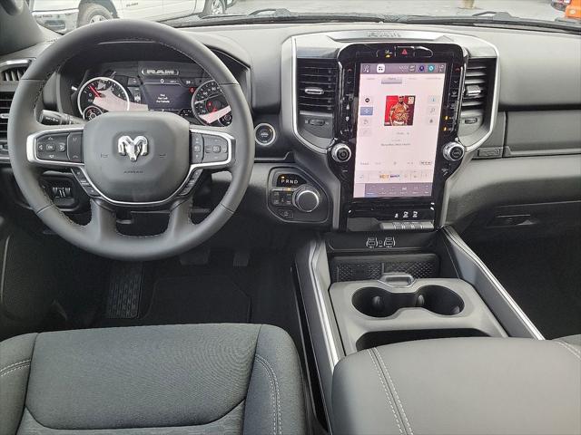 2026 Ram 1500 Big Horn Crew Cab 4x4 5'7" Box