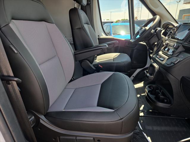 2026 Ram ProMaster Cargo Van Tradesman High Roof 159" WB w/Pass Seat