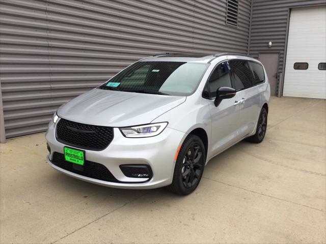 2026 Chrysler Pacifica PACIFICA LIMITED AWD