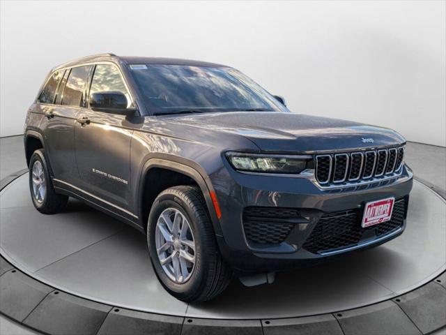 2025 Jeep Grand Cherokee GRAND CHEROKEE LAREDO X 4X4 2025 Jeep Grand Cherokee GRAND CHEROKEE LAREDO X 4X4