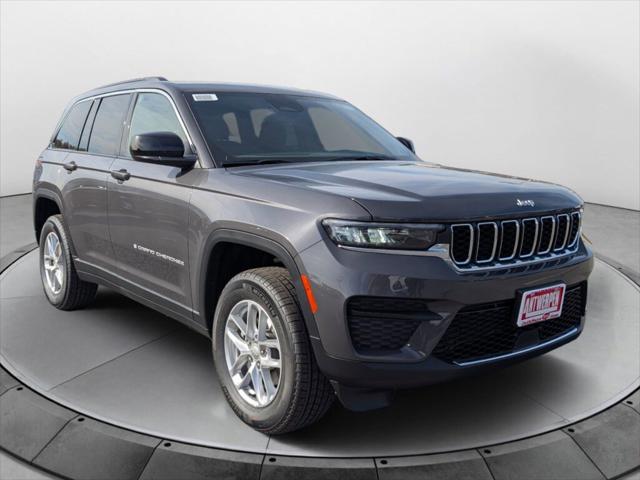 2025 Jeep Grand Cherokee GRAND CHEROKEE LAREDO X 4X4 2025 Jeep Grand Cherokee GRAND CHEROKEE LAREDO X 4X4