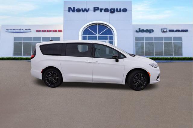 2026 Chrysler Pacifica PACIFICA SELECT AWD 2026 Chrysler Pacifica PACIFICA SELECT AWD