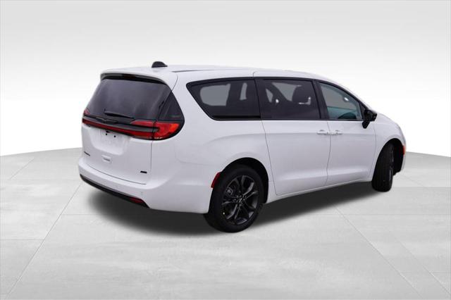 2026 Chrysler Pacifica PACIFICA SELECT AWD 2026 Chrysler Pacifica PACIFICA SELECT AWD