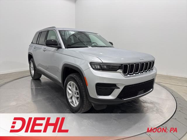 2025 Jeep Grand Cherokee GRAND CHEROKEE LAREDO X 4X4 2025 Jeep Grand Cherokee GRAND CHEROKEE LAREDO X 4X4