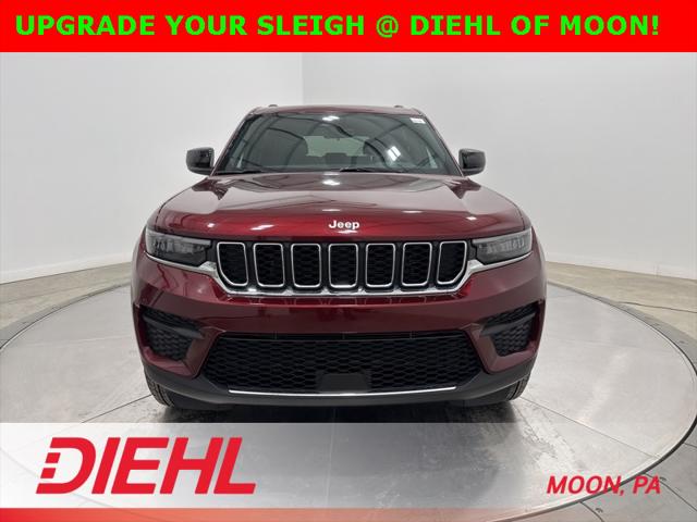 2025 Jeep Grand Cherokee GRAND CHEROKEE LAREDO X 4X4