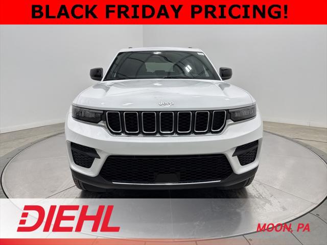 2025 Jeep Grand Cherokee GRAND CHEROKEE LAREDO X 4X4 2025 Jeep Grand Cherokee GRAND CHEROKEE LAREDO X 4X4