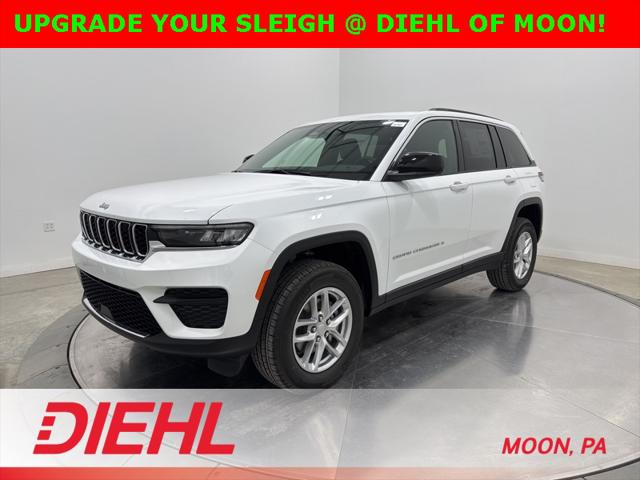 2025 Jeep Grand Cherokee GRAND CHEROKEE LAREDO X 4X4