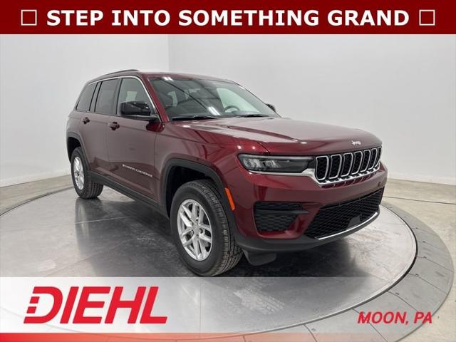 2025 Jeep Grand Cherokee GRAND CHEROKEE LAREDO X 4X4
