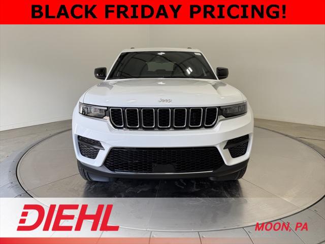 2025 Jeep Grand Cherokee GRAND CHEROKEE LAREDO X 4X4 2025 Jeep Grand Cherokee GRAND CHEROKEE LAREDO X 4X4