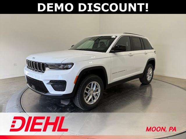 2025 Jeep Grand Cherokee GRAND CHEROKEE LAREDO X 4X4 2025 Jeep Grand Cherokee GRAND CHEROKEE LAREDO X 4X4