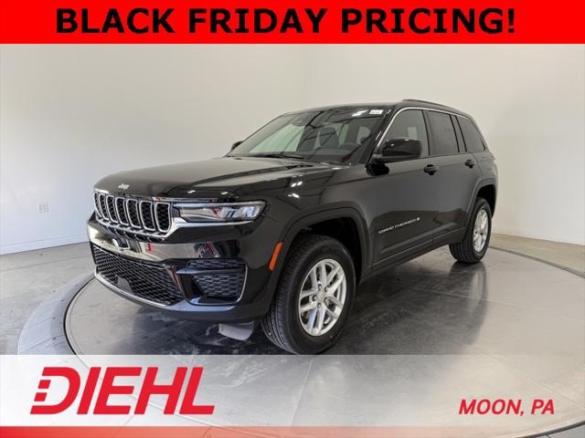 2025 Jeep Grand Cherokee GRAND CHEROKEE LAREDO X 4X4