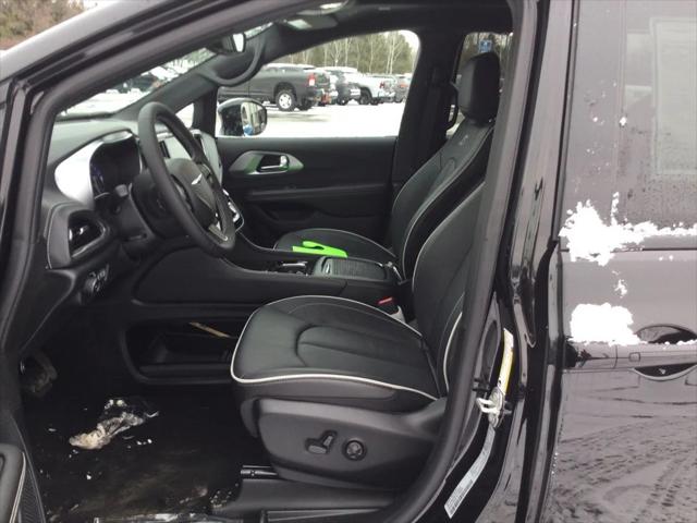 2026 Chrysler Pacifica PACIFICA LIMITED AWD