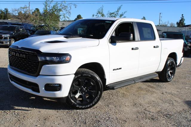 2026 RAM Ram 1500 RAM 1500 EXPRESS CREW CAB 4X4 57 BOX
