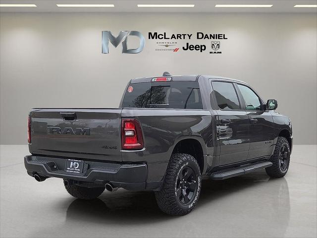 2026 Ram 1500 Warlock Crew Cab 4x4 5'7" Box