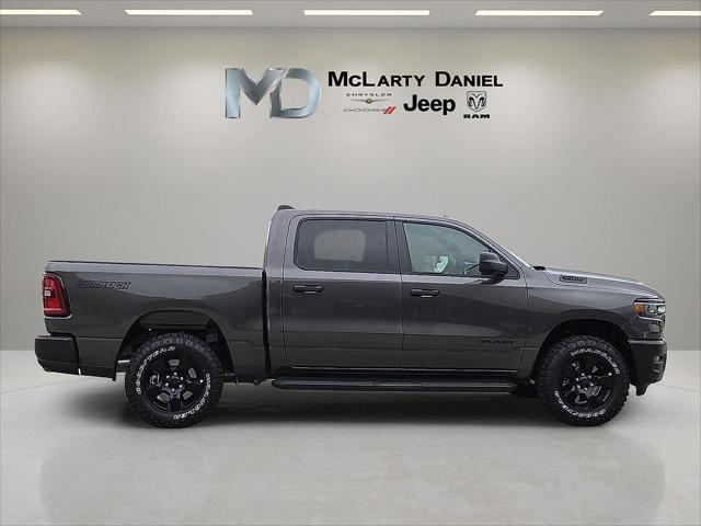 2026 Ram 1500 Warlock Crew Cab 4x4 5'7" Box