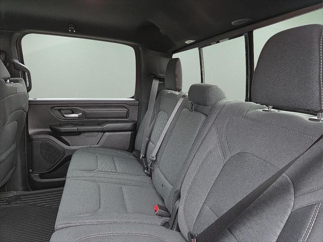 2026 Ram 1500 Warlock Crew Cab 4x4 5'7" Box