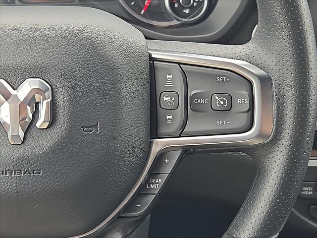 2026 Ram 1500 Express Crew Cab 4x4 5'7" Box