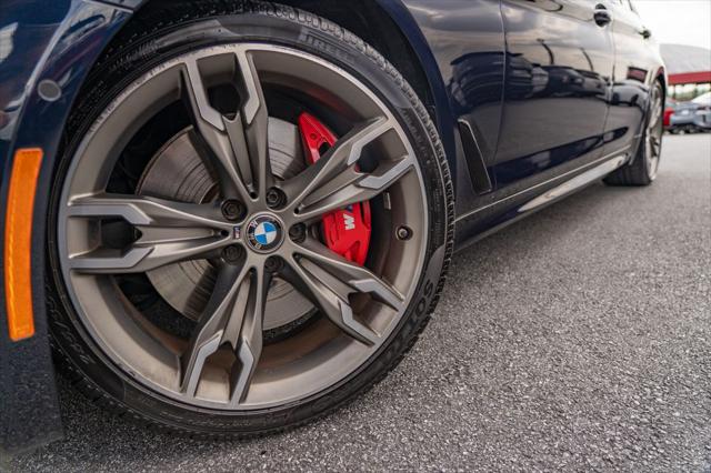 2023 BMW M550 i xDrive 2023 BMW M550 i xDrive