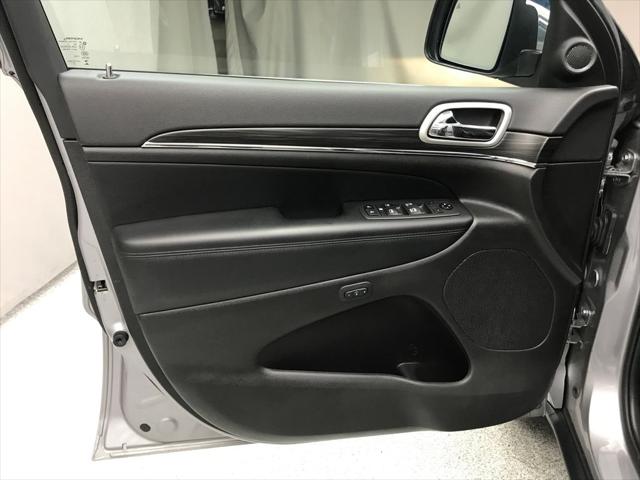 2021 Jeep Grand Cherokee Limited 4x4 2021 Jeep Grand Cherokee Limited 4x4