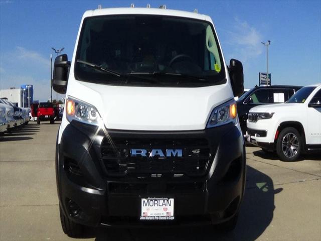 2025 Ram ProMaster 2500 Cargo Van Tradesman Low Roof 136" WB w/Pass Seat