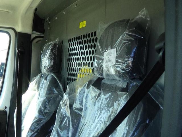 2025 Ram ProMaster 2500 Cargo Van Tradesman Low Roof 136" WB w/Pass Seat