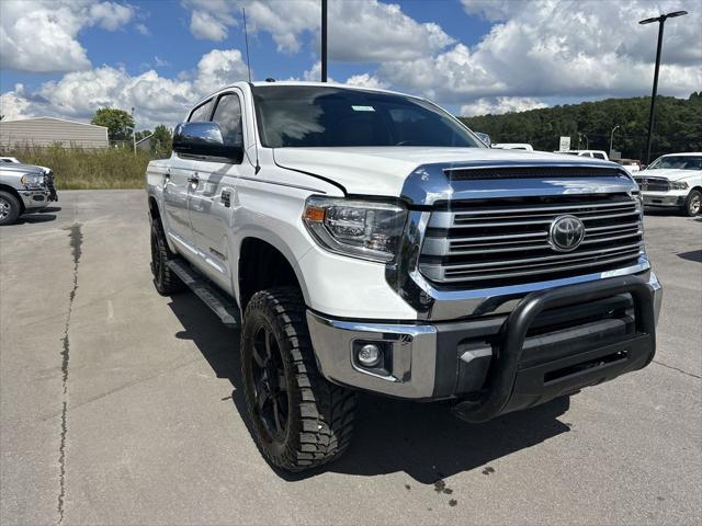 2019 Toyota Tundra Platinum 5.7L V8 2019 Toyota Tundra Platinum 5.7L V8