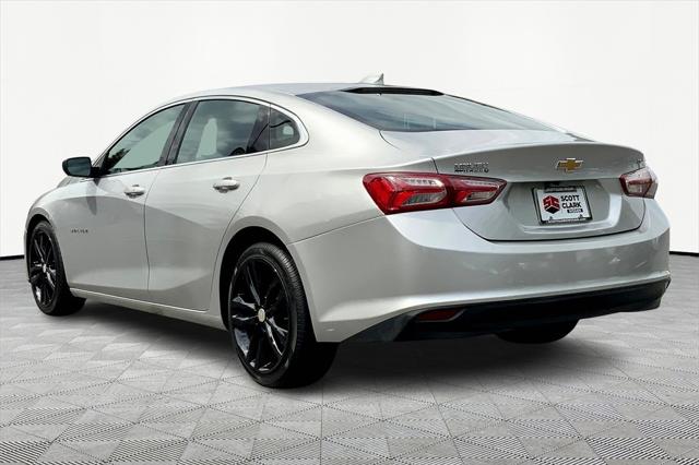 2022 Chevrolet Malibu FWD LT