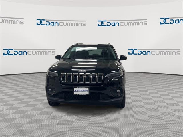 2020 Jeep Cherokee Latitude Plus 4X4 2020 Jeep Cherokee Latitude Plus 4X4