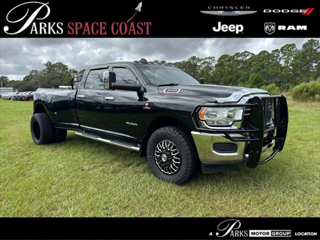2019 RAM 3500 Tradesman Crew Cab 4x4 8 Box 2019 RAM 3500 Tradesman Crew Cab 4x4 8 Box