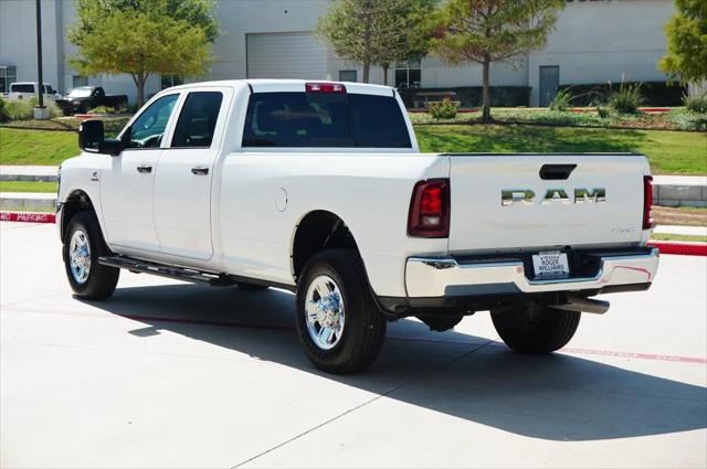 2025 RAM 2500 Tradesman Crew Cab 4x4 8 Box