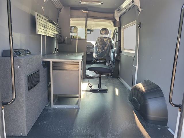 2025 RAM ProMaster 1500 Cargo Van SLT High Roof 136 WB