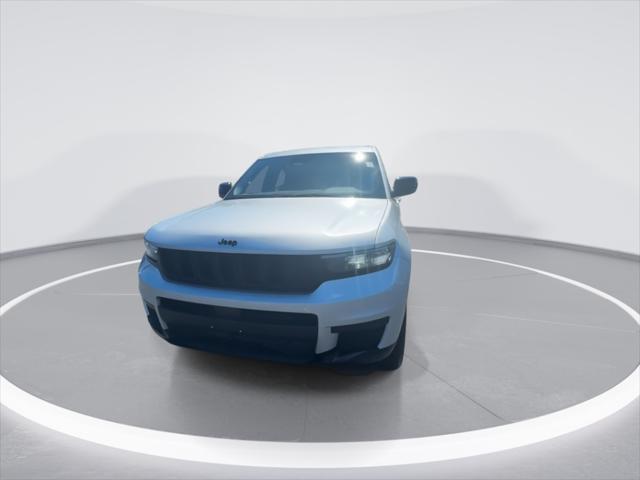 2024 Jeep Grand Cherokee L Altitude 4x4