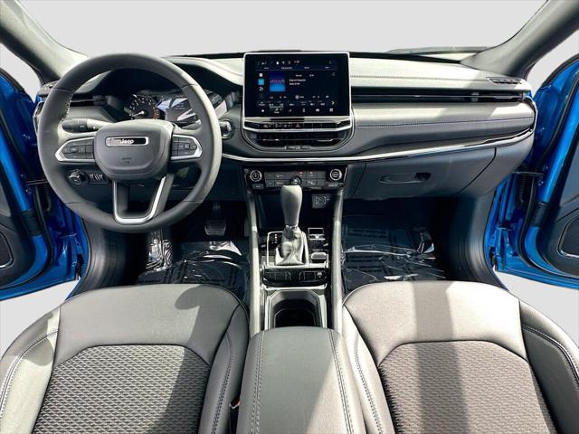 2026 Jeep Compass COMPASS LATITUDE ALTITUDE 4X4 2026 Jeep Compass COMPASS LATITUDE ALTITUDE 4X4