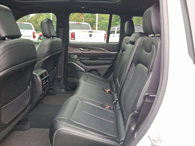 2022 Jeep Grand Cherokee Overland 4x4