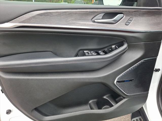 2022 Jeep Grand Cherokee Overland 4x4
