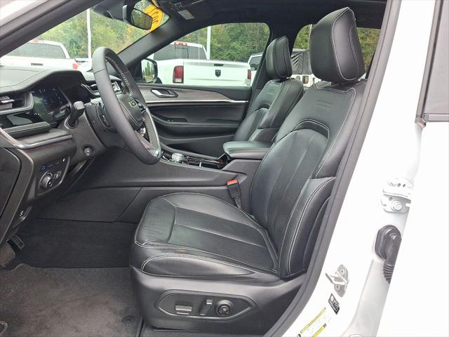 2022 Jeep Grand Cherokee Overland 4x4