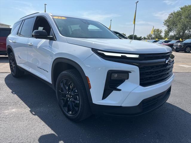 2025 Chevrolet Traverse AWD LT